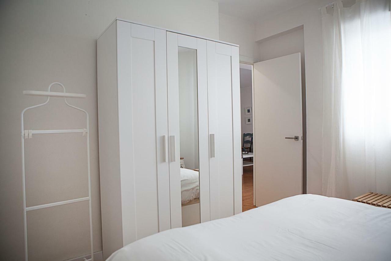 Apartamento Mendoza Севилья Экстерьер фото