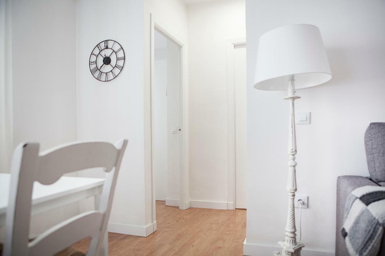 Apartamento Mendoza Севилья Экстерьер фото